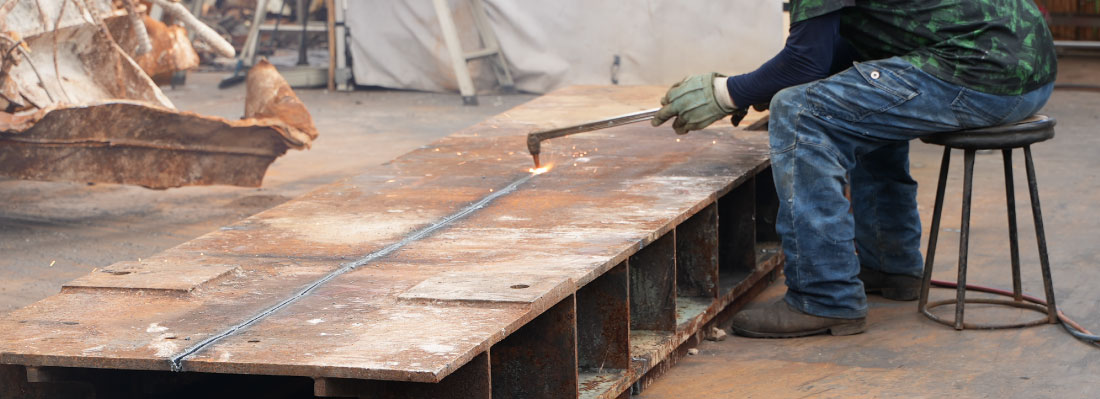 スクラップの加工・処理の写真